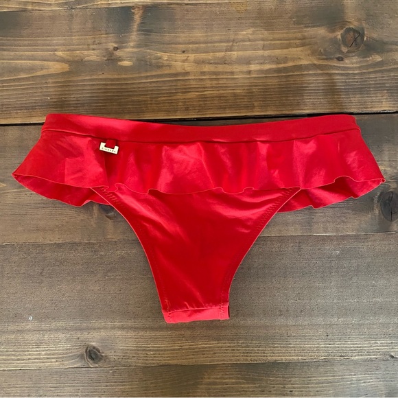Zingara Red Ruffle Low Rise Bikini Bottoms - Picture 5 of 9